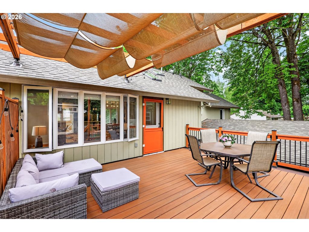 Image 18 of property listing at 248 Nw ASH St, Mc Minnville, OR 97128