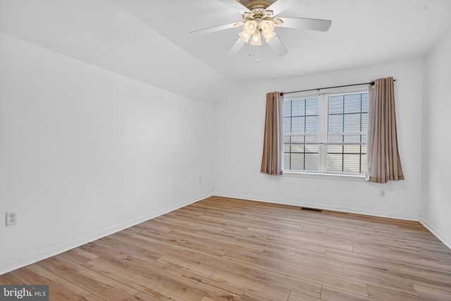 325 OLDE HICKORY RD, Mount Wolf, PA 17347