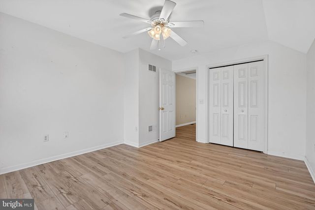 325 OLDE HICKORY RD, Mount Wolf, PA 17347