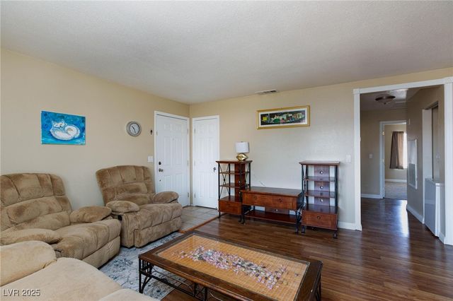 7300 Pirates Cove Road 2038, Las Vegas, NV 89145