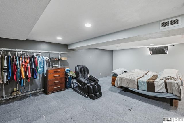 2719 Washington Street, Lincoln, NE 68502