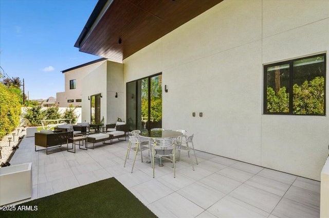 100 W NORTHERN Avenue 16, Phoenix, AZ 85021