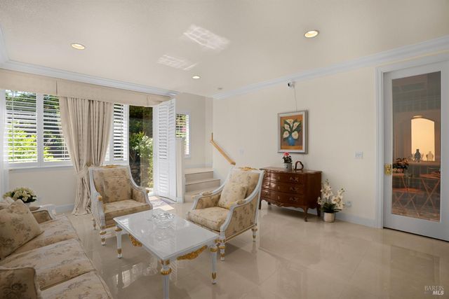 3682 Rocky Knoll Way, Santa Rosa, CA 95404