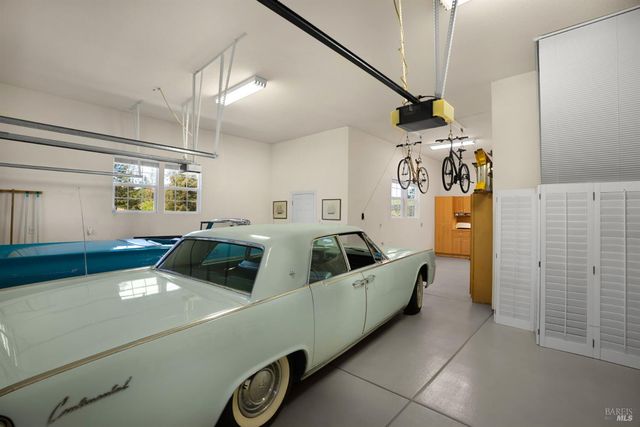 3682 Rocky Knoll Way, Santa Rosa, CA 95404