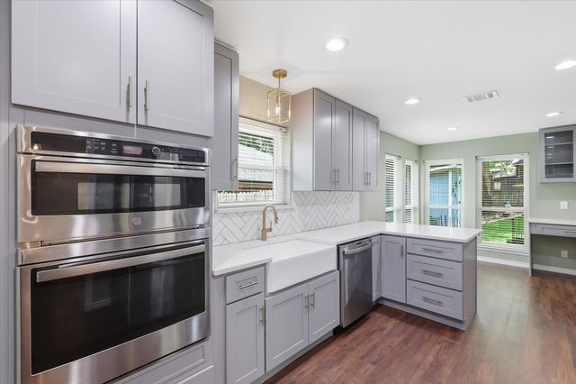 2244 Timberglen Drive, Flower Mound, TX 75028