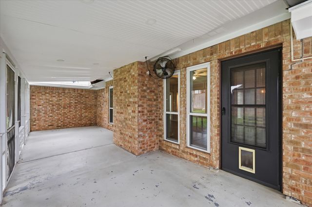2244 Timberglen Drive, Flower Mound, TX 75028