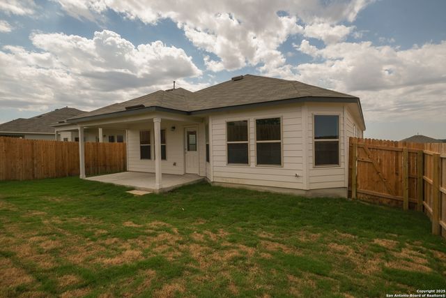 15451 Jake Crossing, San Antonio, TX 78245