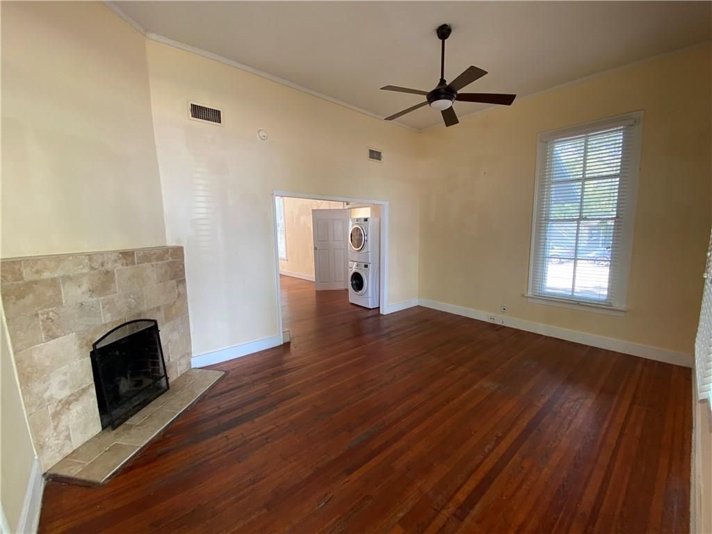 1801 Nueces ST, Austin, TX 78701