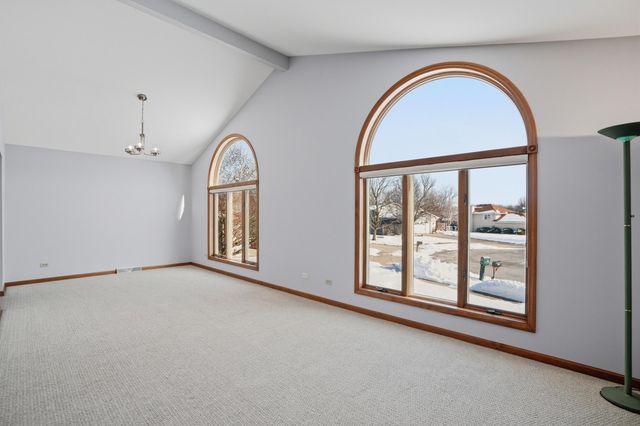 5125 Cardinal Court, Schererville, IN 46375