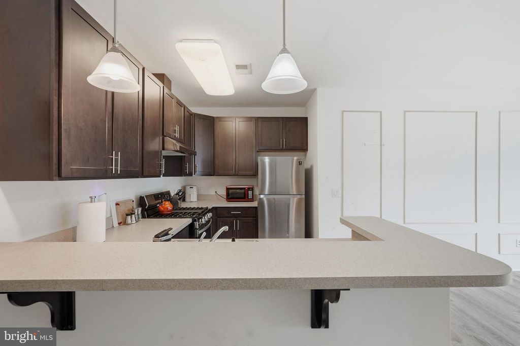 350 S BROAD ST #202, TRENTON, NJ 08609 — photo 5