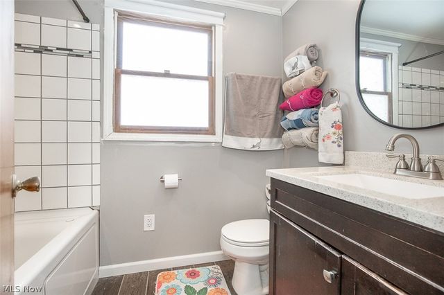 837 Jamestown Avenue, Elyria, OH 44035