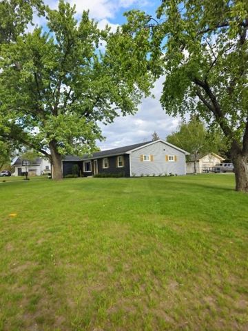 2260 Cobblestone LANE, Beloit, WI 53511