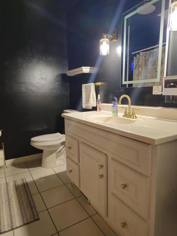 2260 Cobblestone LANE, Beloit, WI 53511