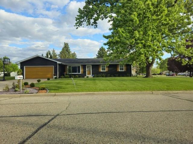 2260 Cobblestone LANE, Beloit, WI 53511