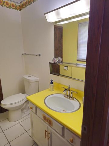 2260 Cobblestone LANE, Beloit, WI 53511