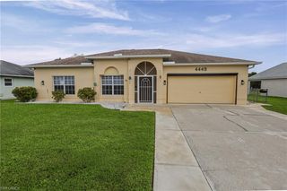 4449 Varsity Lakes DR, Lehigh Acres, FL 33971
