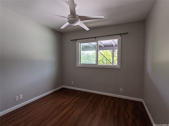 1455 Alewa Drive, Honolulu, HI 96817