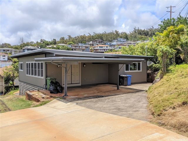 1455 Alewa Drive, Honolulu, HI 96817