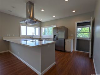 1455 Alewa Drive, Honolulu, HI 96817