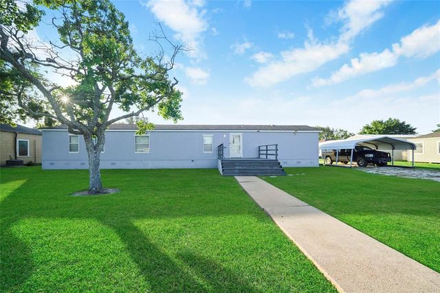 958 Wightman Street, Matagorda, TX 77457