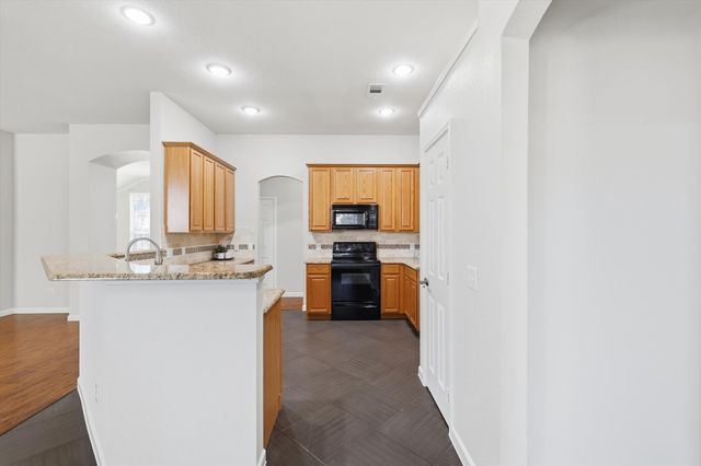 1635 Nightingale Lane, Corinth, TX 76210