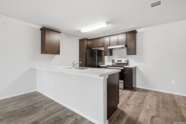 10402 WAVERUNNER, Converse, TX 78109