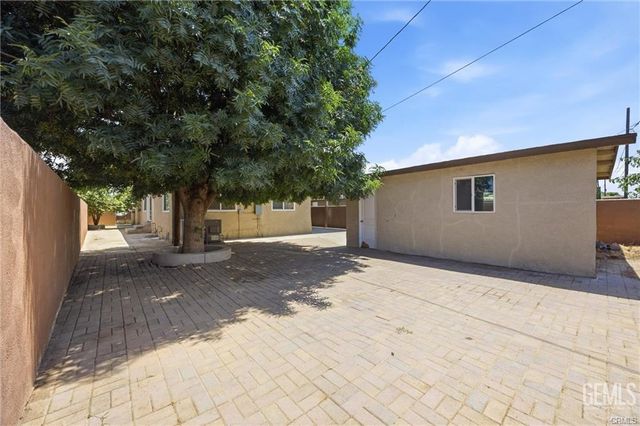 3423 Anderson Street, Bakersfield, CA 93307