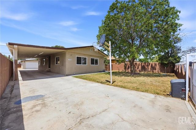 3423 Anderson Street, Bakersfield, CA 93307