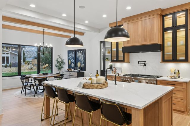 5924 Drew Avenue S, Edina, MN 55410