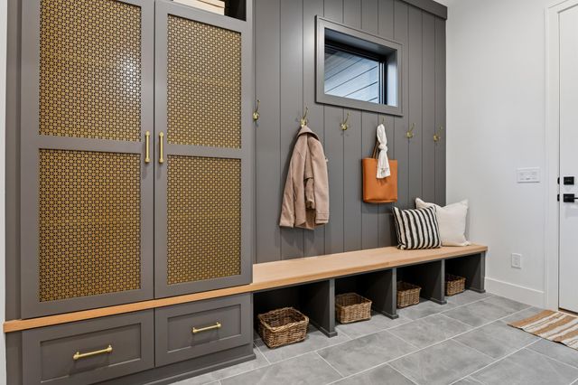 5924 Drew Avenue S, Edina, MN 55410