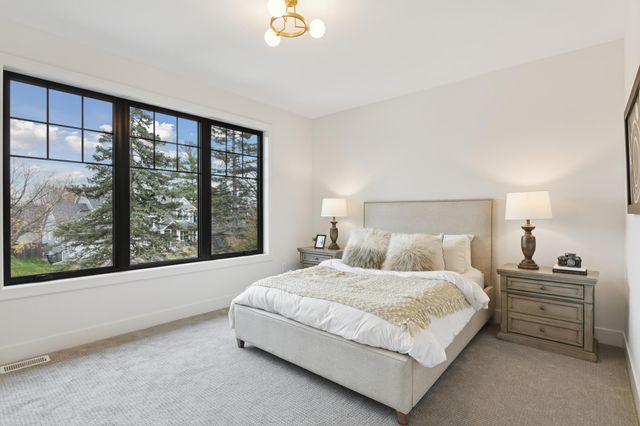 5924 Drew Avenue S, Edina, MN 55410