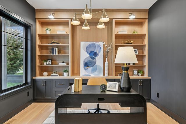 5924 Drew Avenue S, Edina, MN 55410