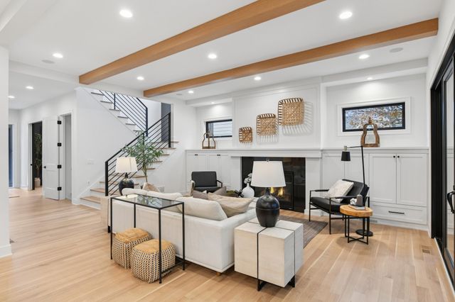 5924 Drew Avenue S, Edina, MN 55410