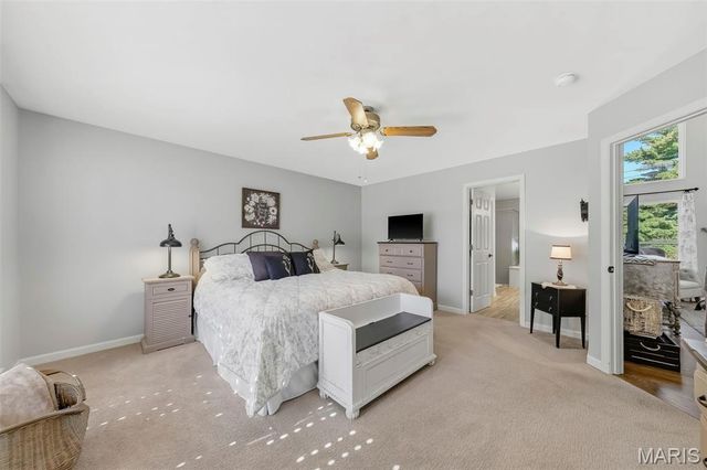 12159 Ameling Road, Maryland Heights, MO 63043
