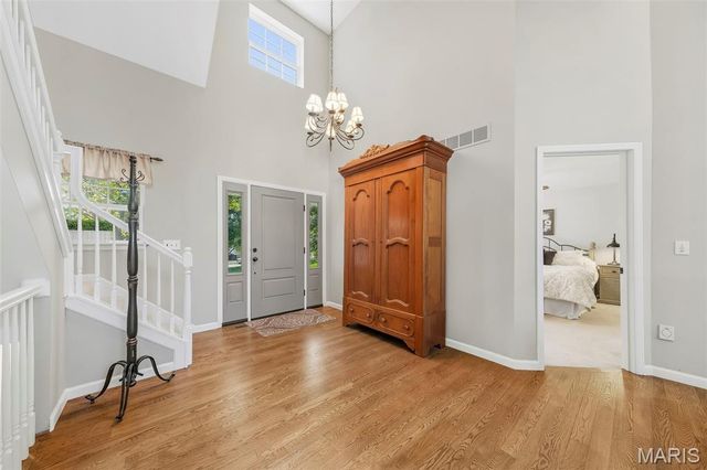 12159 Ameling Road, Maryland Heights, MO 63043