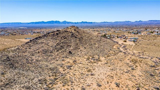 3801 N Hwy 93, Golden Valley, AZ 86413