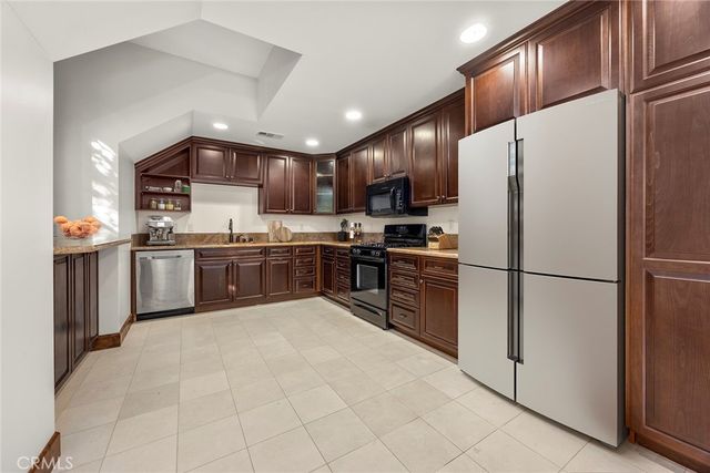 2112 Indian Creek Road, Diamond Bar, CA 91765