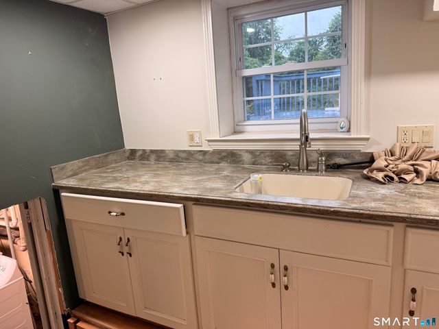 21 Fisco Drive, East Haven, CT 06513
