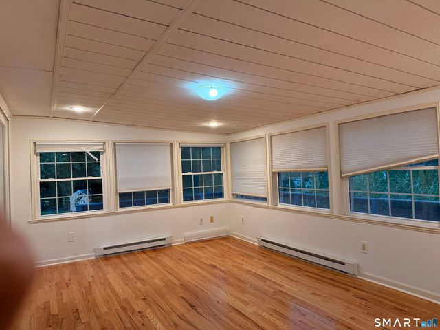 21 Fisco Drive, East Haven, CT 06513