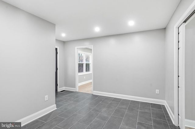 18 WALTHAM DR, Tabernacle, NJ 08088