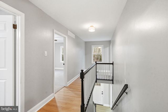 18 WALTHAM DR, Tabernacle, NJ 08088