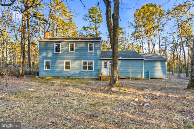 18 WALTHAM DR, Tabernacle, NJ 08088