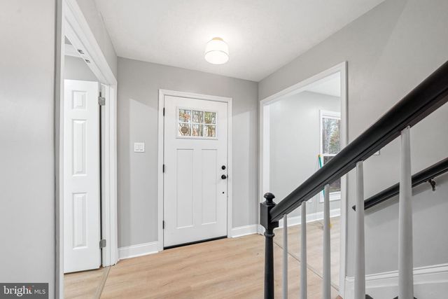 18 WALTHAM DR, Tabernacle, NJ 08088