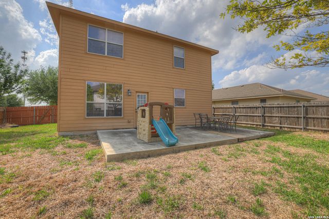 3411 Zachary, Seguin, TX 78155