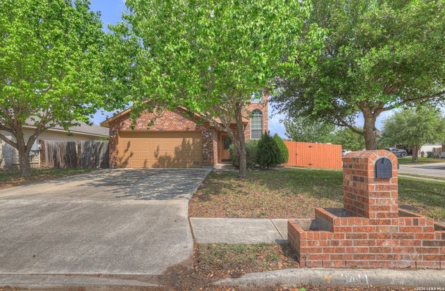 3411 Zachary, Seguin, TX 78155