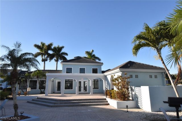 13545 Eagle Ridge DR 818, Fort Myers, FL 33912