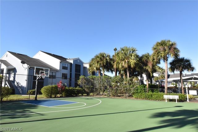 13545 Eagle Ridge DR 818, Fort Myers, FL 33912