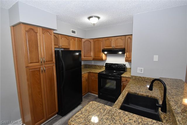 13545 Eagle Ridge DR 818, Fort Myers, FL 33912