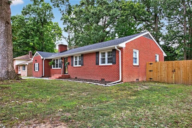 149 Princess Margaret DR, Newport News, VA 23602