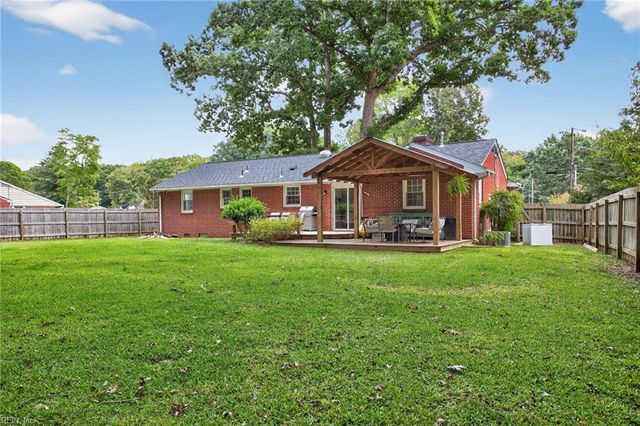 149 Princess Margaret DR, Newport News, VA 23602